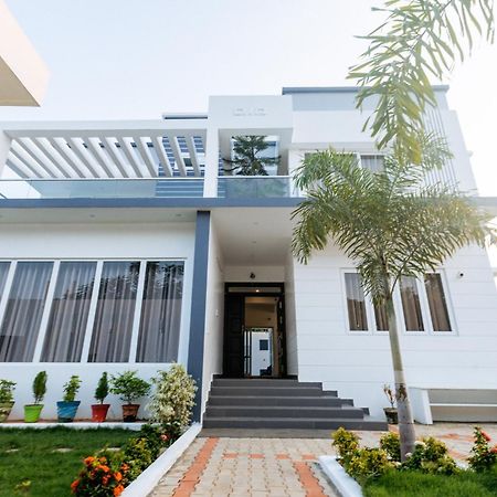 Kites - Covelong - A Raj Beach House Villa Chennai Esterno foto